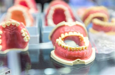 low cost dentures seattle.